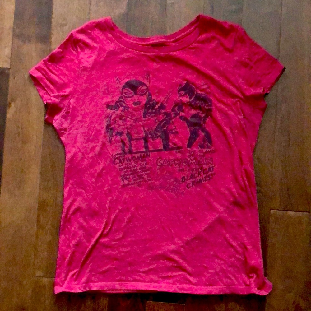Very Cool Retro T-Shirt - Batwoman